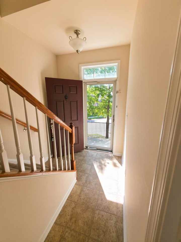 7233 Abbey Rd - Photo 5 of 19
