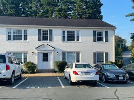 featured image of 121 Hessian Hills Rdg #3