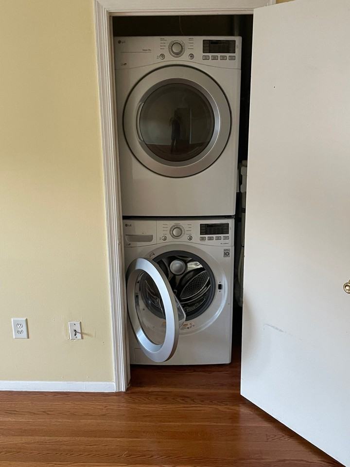 121 Hessian Hills Rdg #3 - Photo 5 of 10