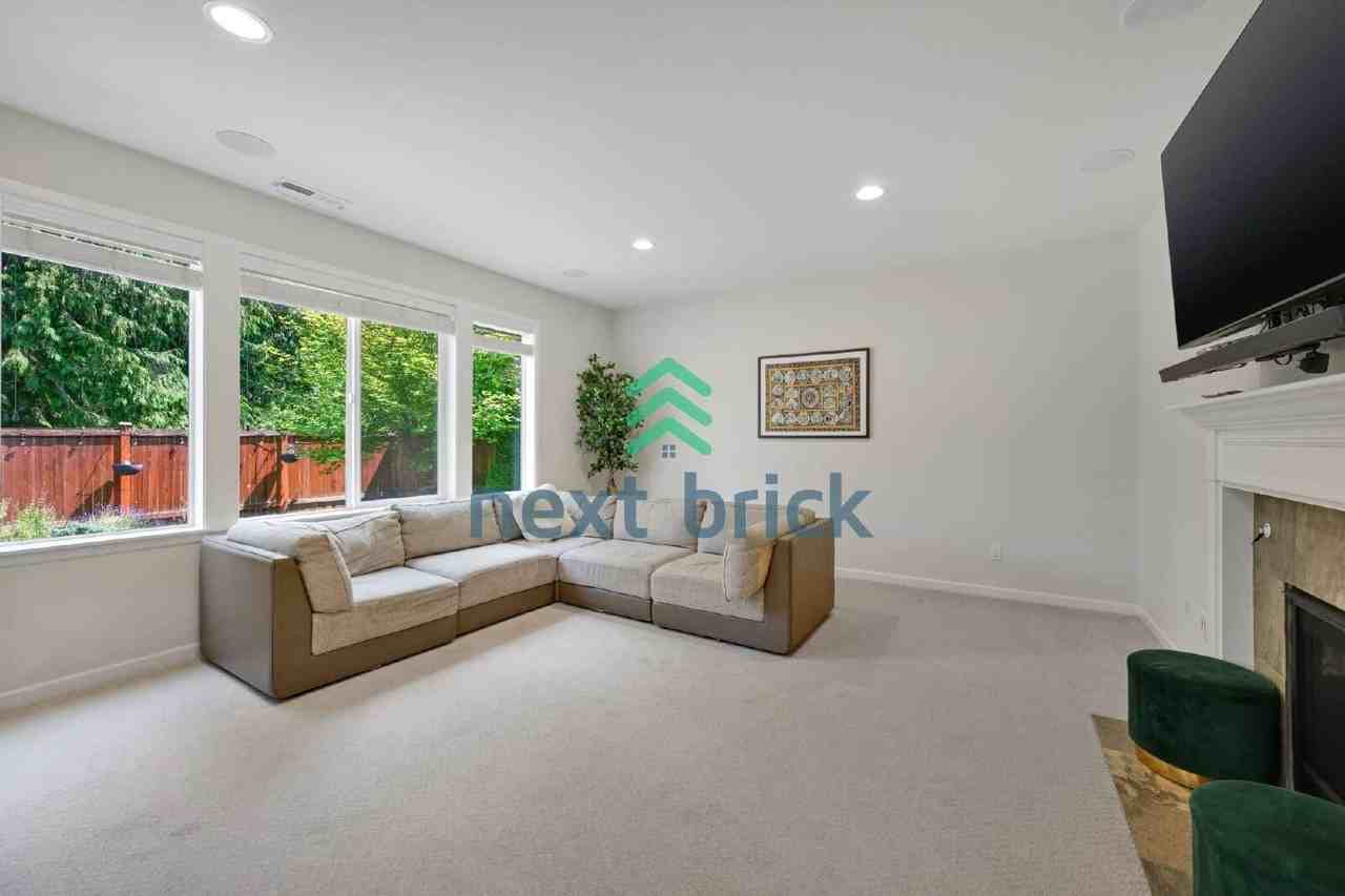 14009 45th Dr Se - Photo 2 of 25
