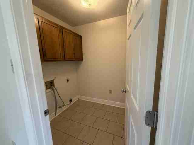 115 Cora Circle - Photo 3 of 12