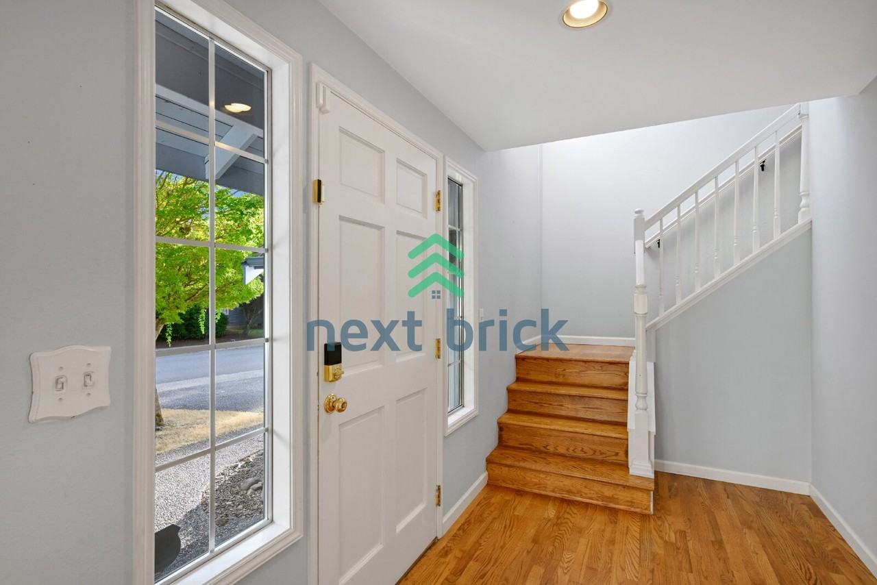 23408 Ne 29th Pl - Photo 2 of 26