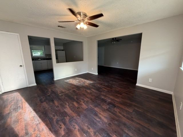 709 Shirley Drive - Photo 4 of 14