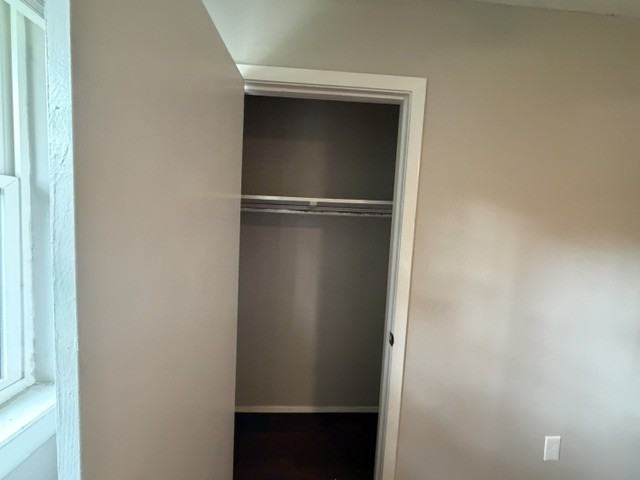 709 Shirley Drive - Photo 6 of 14