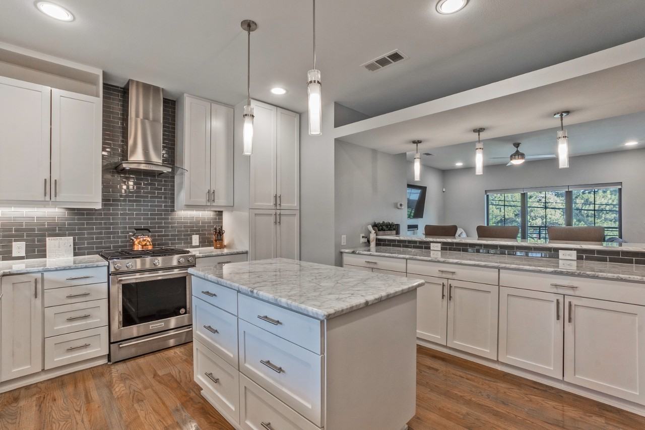 2201 Annex Ave - Photo 2 of 29