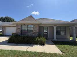 featured image of 13077 English Manor Drive