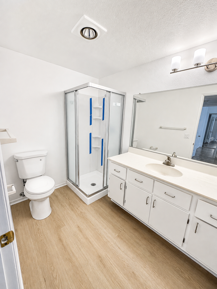 1554 E Wilson Ave #7 - Photo 5 of 6