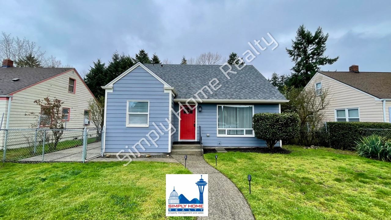 6841 S Wapato St - Photo 2 of 27