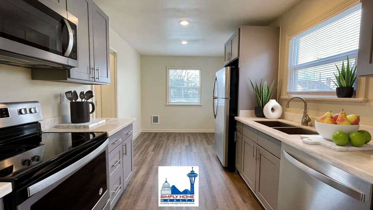 6841 S Wapato St - Photo 5 of 27
