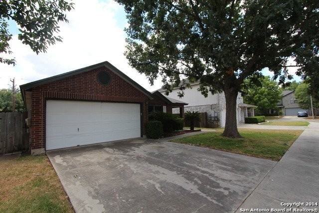 904 Abercorn - Photo 5 of 23