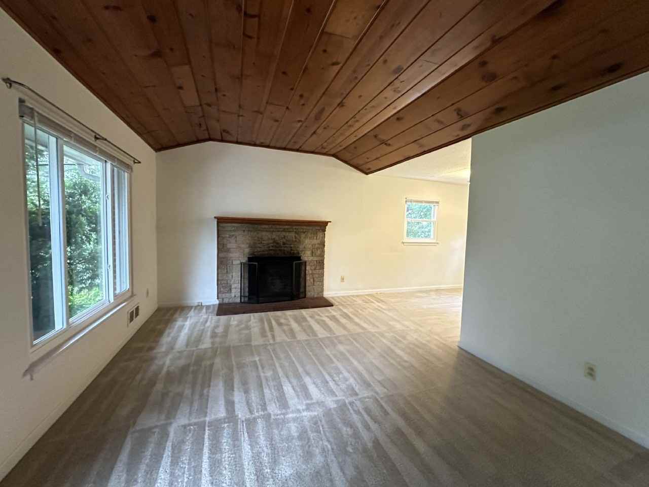 2237 Highland Ave - Photo 2 of 11