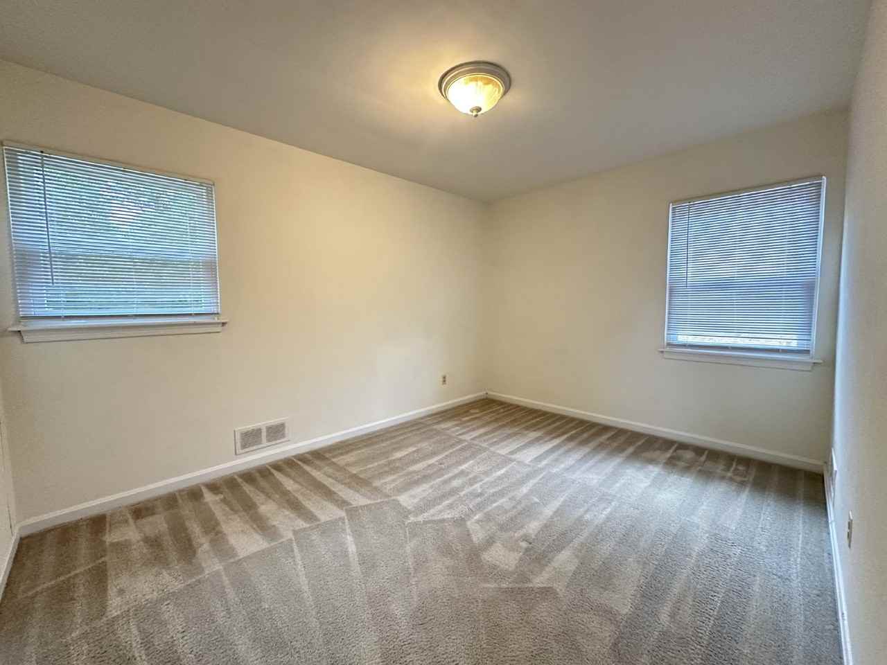 2237 Highland Ave - Photo 7 of 11