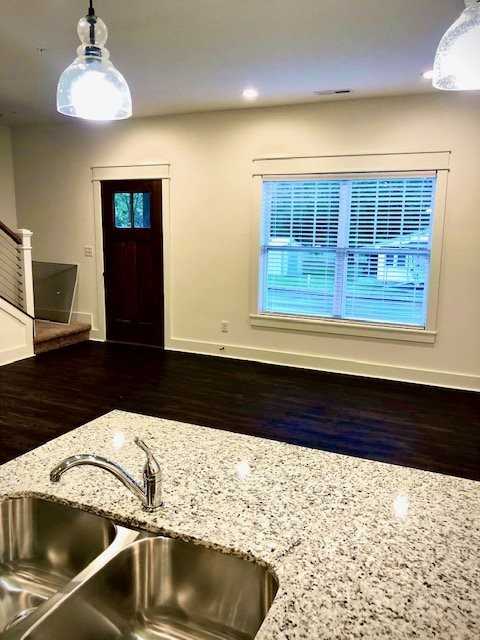 115 Cooper Rd - Photo 4 of 13