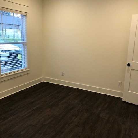 115 Cooper Rd - Photo 6 of 13