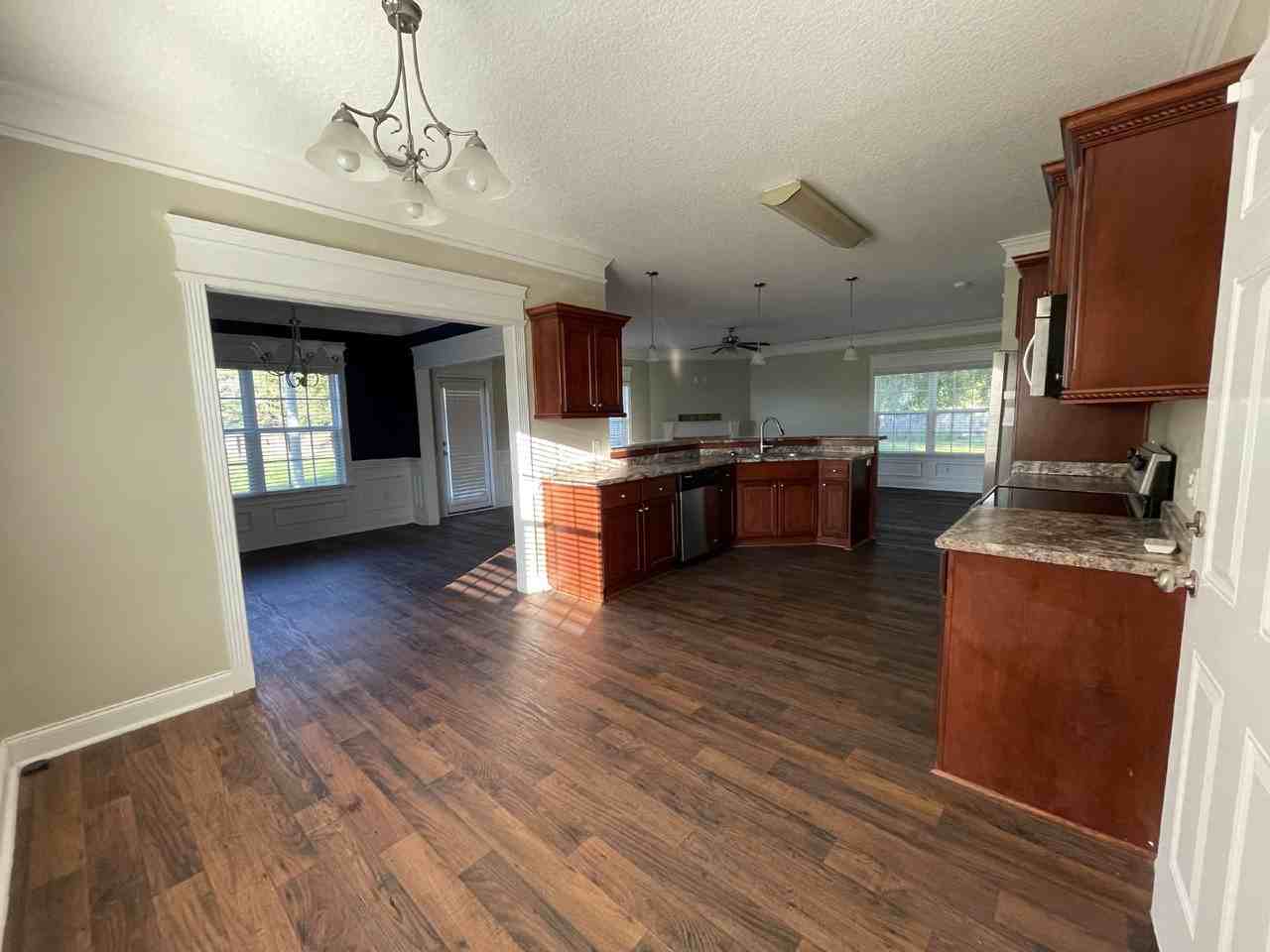 360 Mancey Garrason Loop - Photo 3 of 31