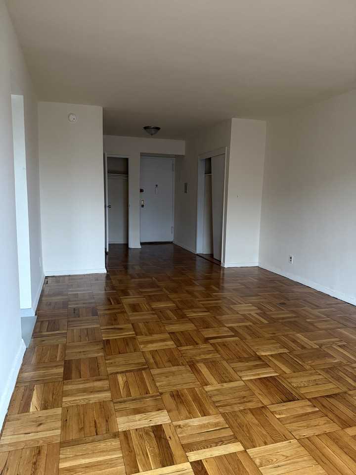 149-43 35th Avenue #1J - Photo 4 of 7