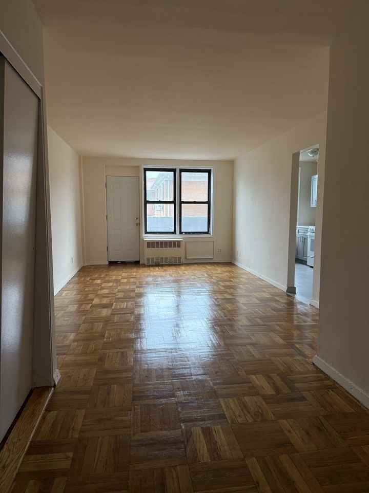 149-43 35th Avenue #1J - Photo 5 of 7