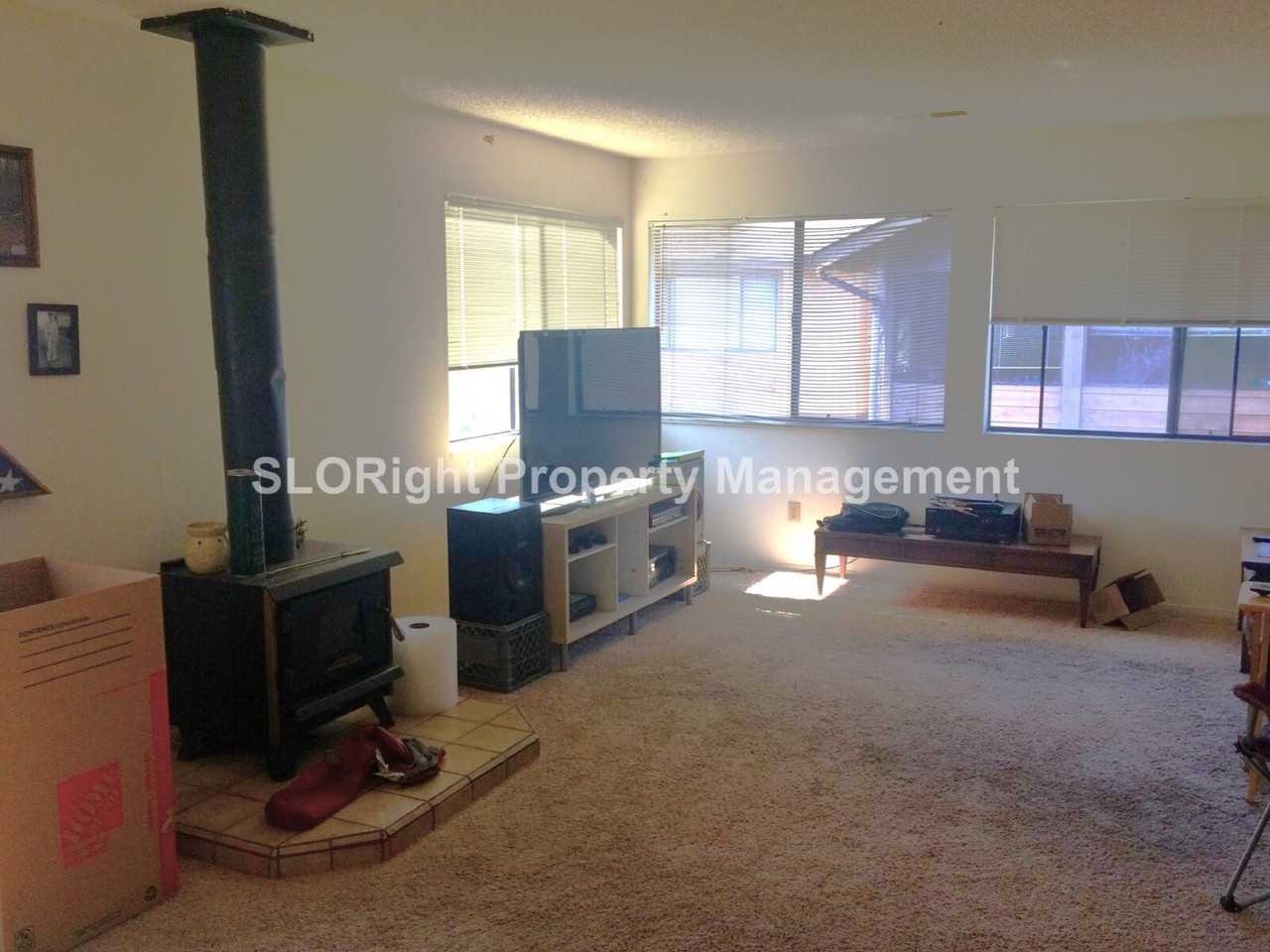 960 S 14th St #F - Photo 4 of 15