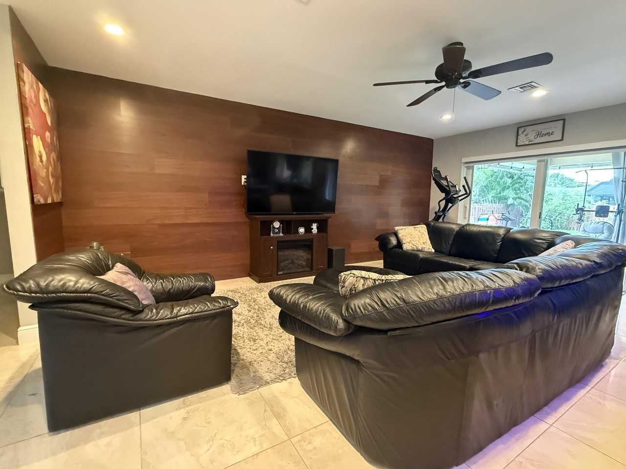 1657 Baltrusol Pl - Photo 2 of 28