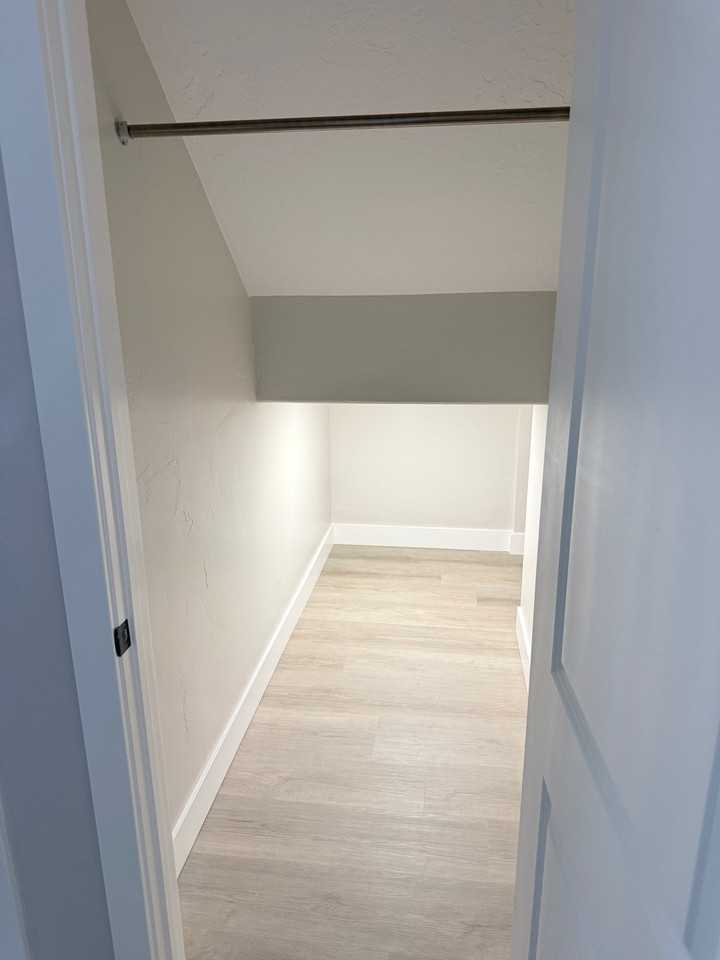 10418 S Sage Luigi Ct #B - Photo 4 of 8