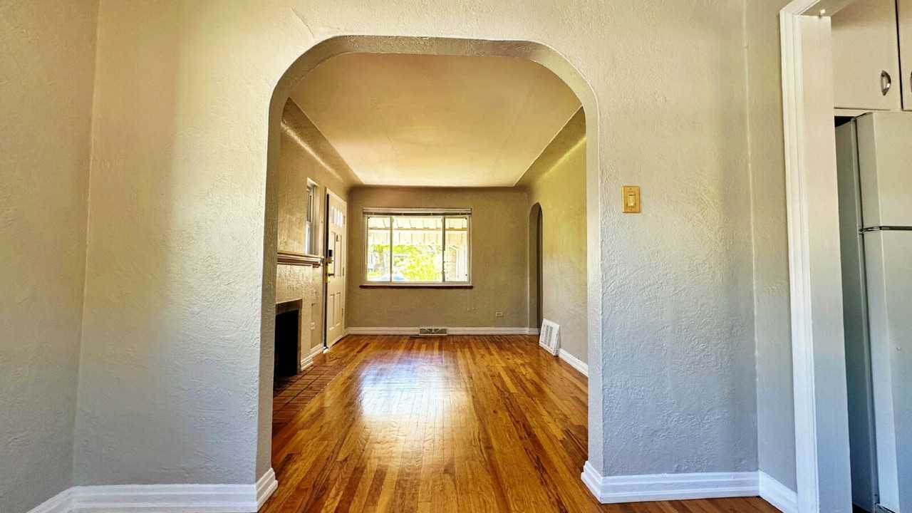 1290 Madison St - Photo 5 of 18