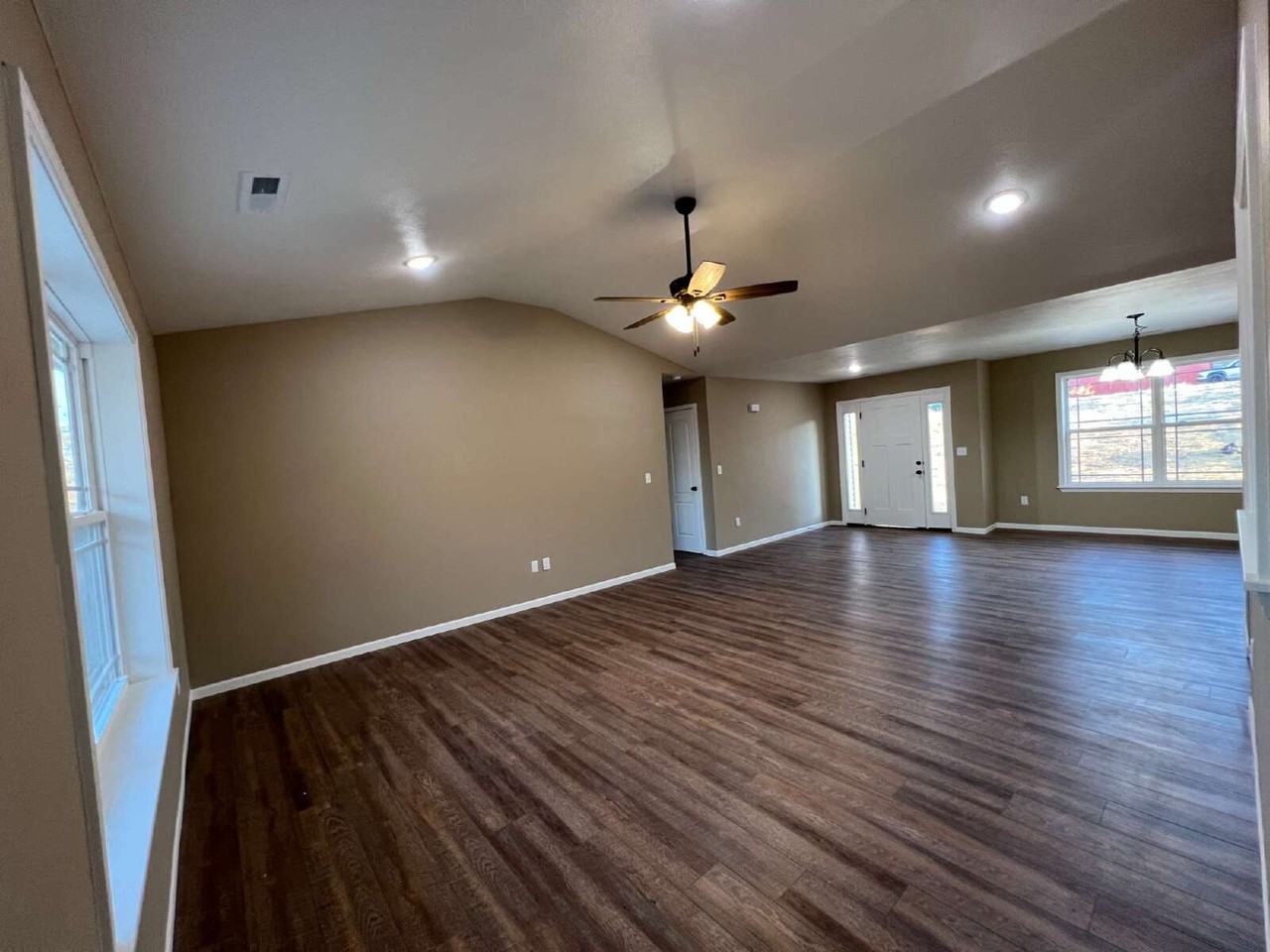 145 Bald Cypress Ct - Photo 2 of 27
