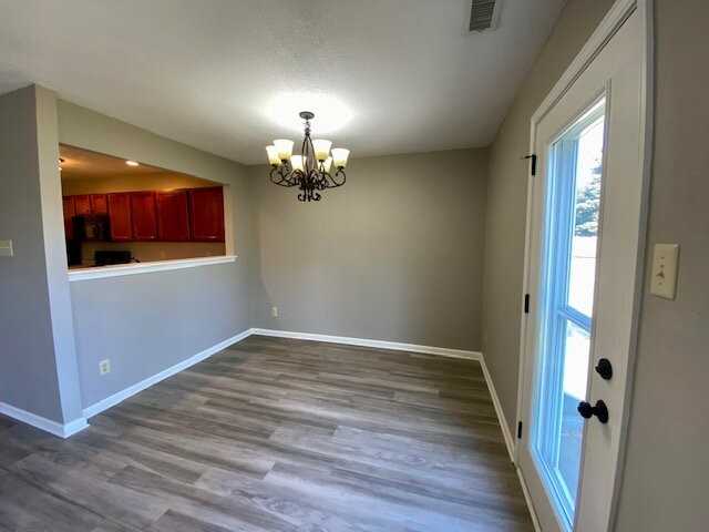 16736 Aulton Dr - Photo 4 of 36