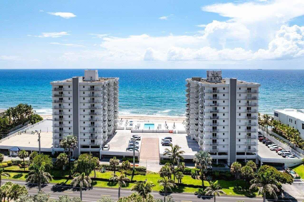 4505 S Ocean Blvd - Photo 3 of 40