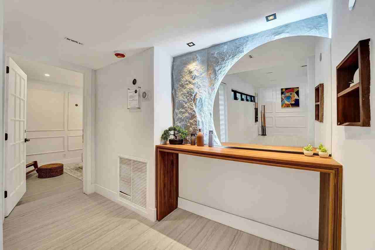 4417 Sw 38th Ter - Photo 5 of 50