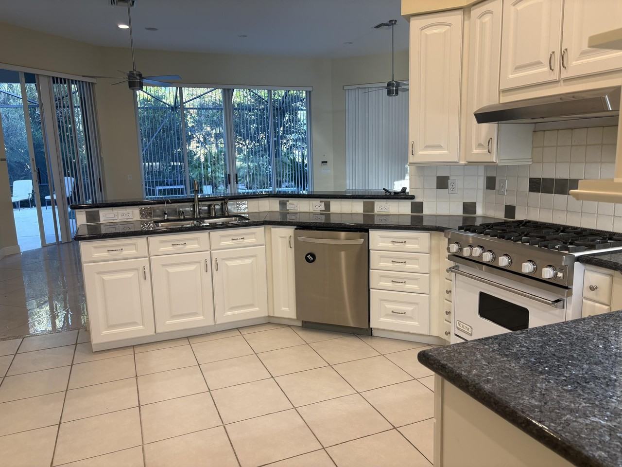 8828 Bally Bunion Rd - Photo 3 of 9