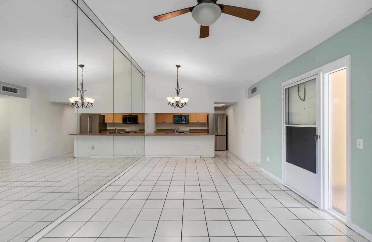 179 Waterside Dr #179 - Photo 5 of 32