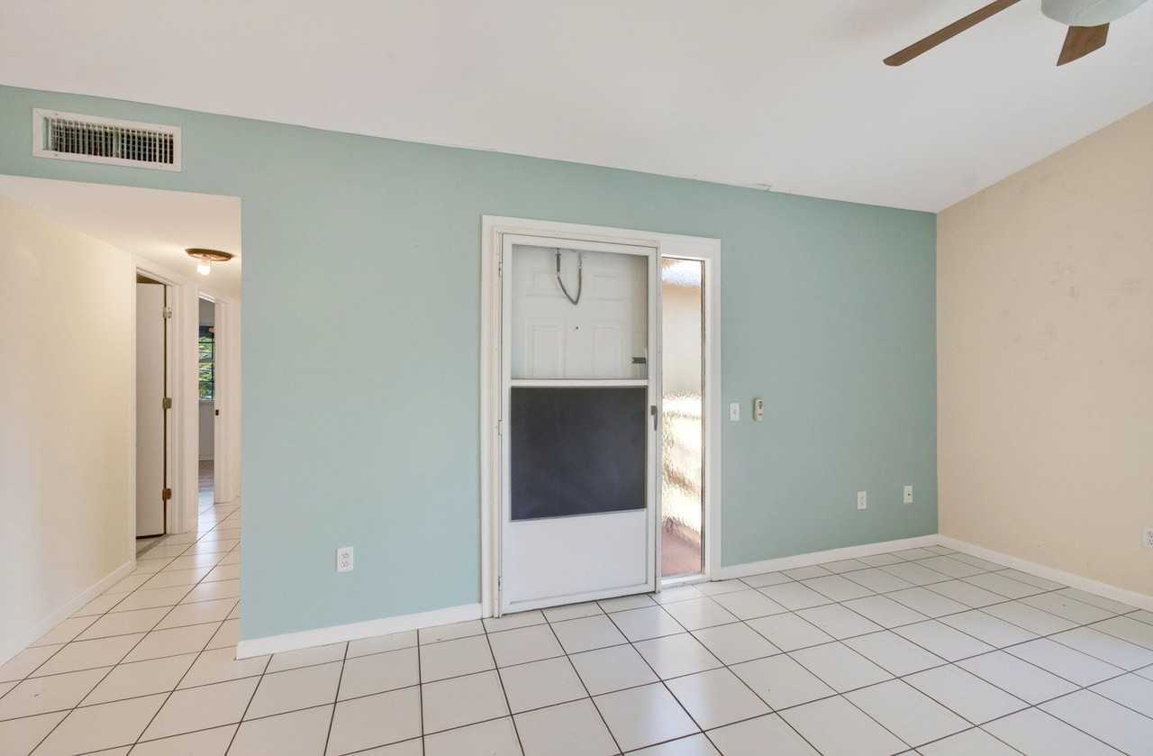 179 Waterside Dr #179 - Photo 7 of 32
