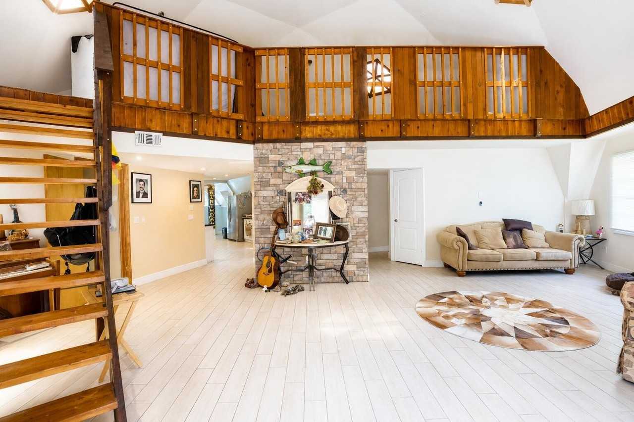 11145 153rd Ct N - Photo 5 of 11