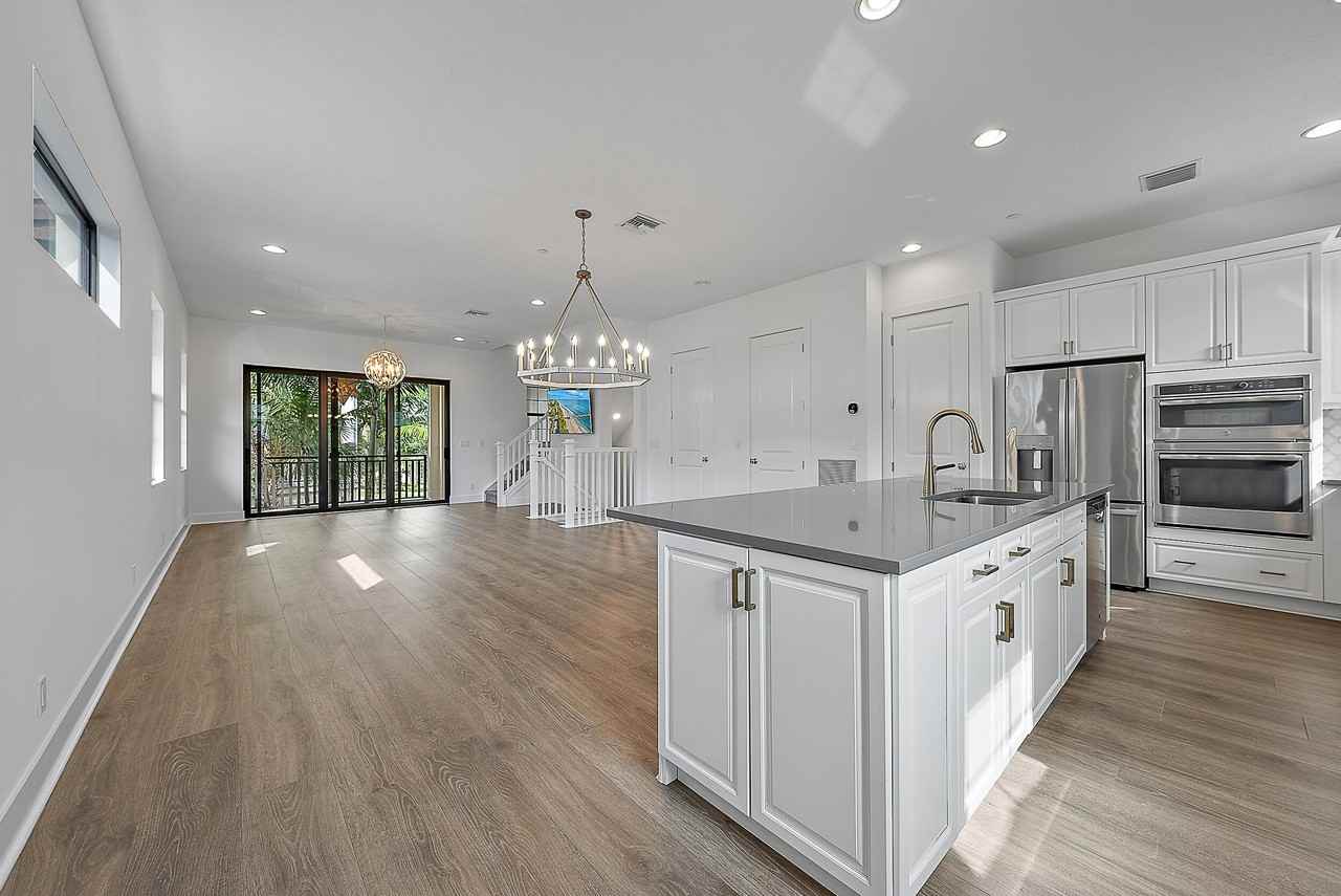 12650 Machiavelli Way - Photo 3 of 38