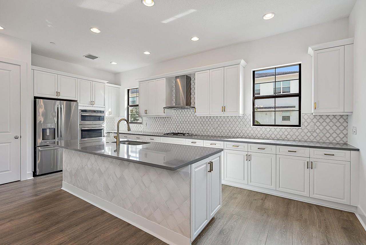 12650 Machiavelli Way - Photo 5 of 38