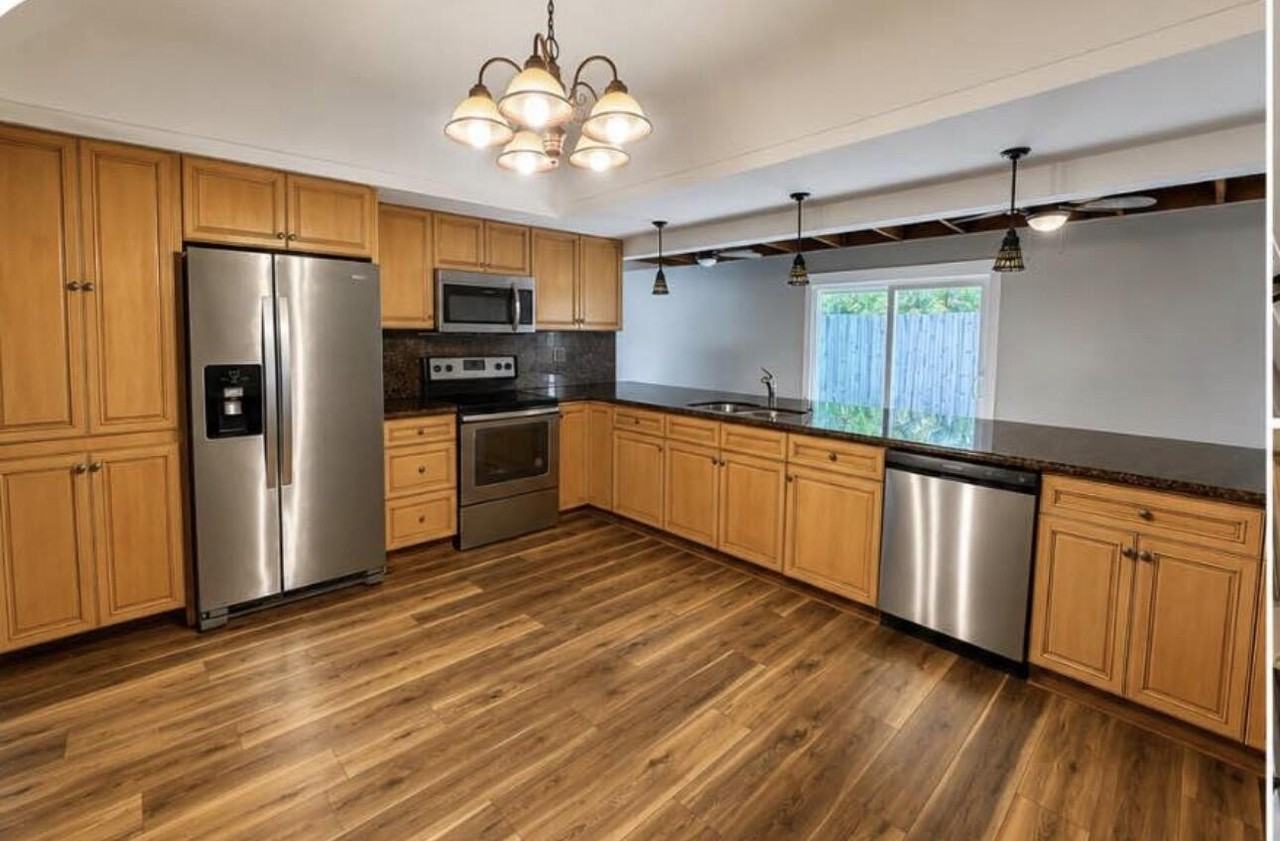 4421 Ne 23rd Ave - Photo 2 of 12