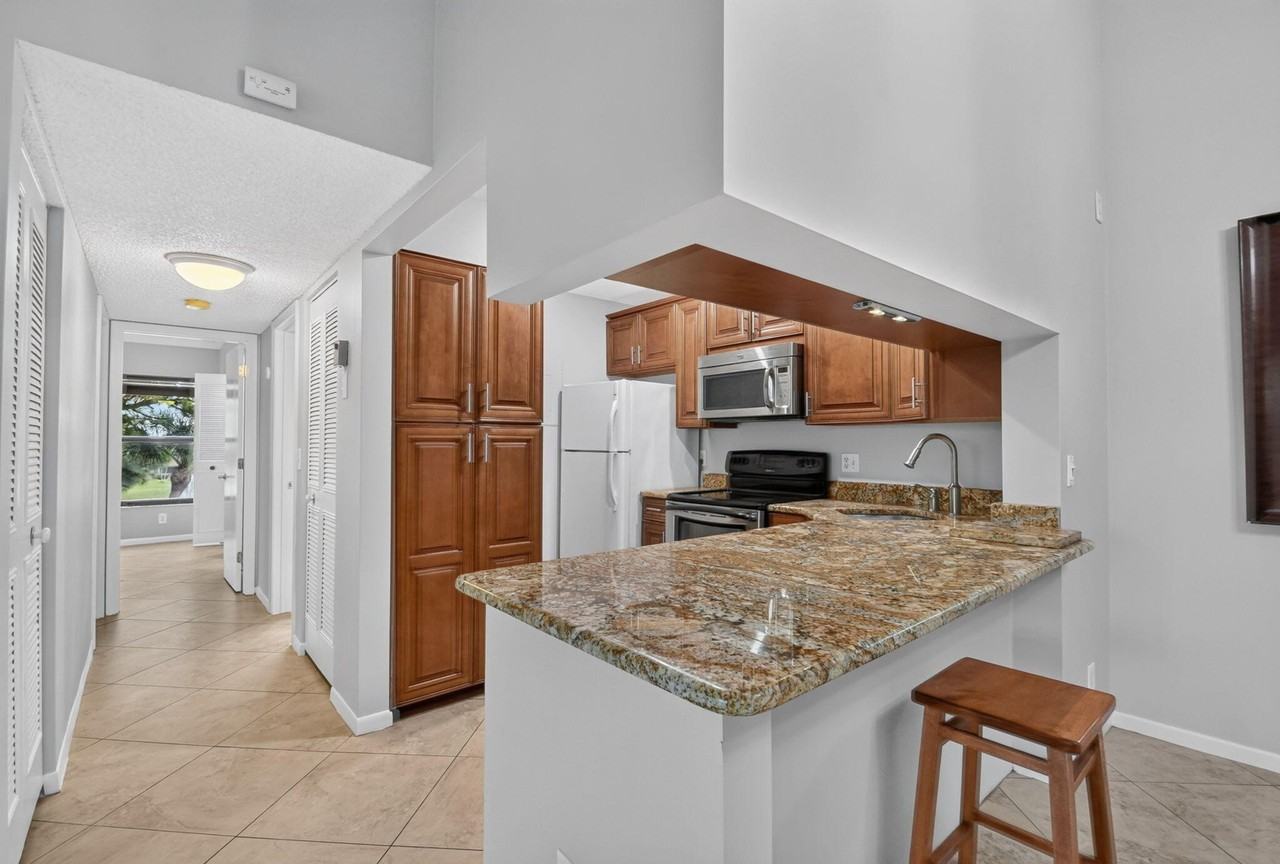 812 Sky Pine Way #A3 - Photo 6 of 23