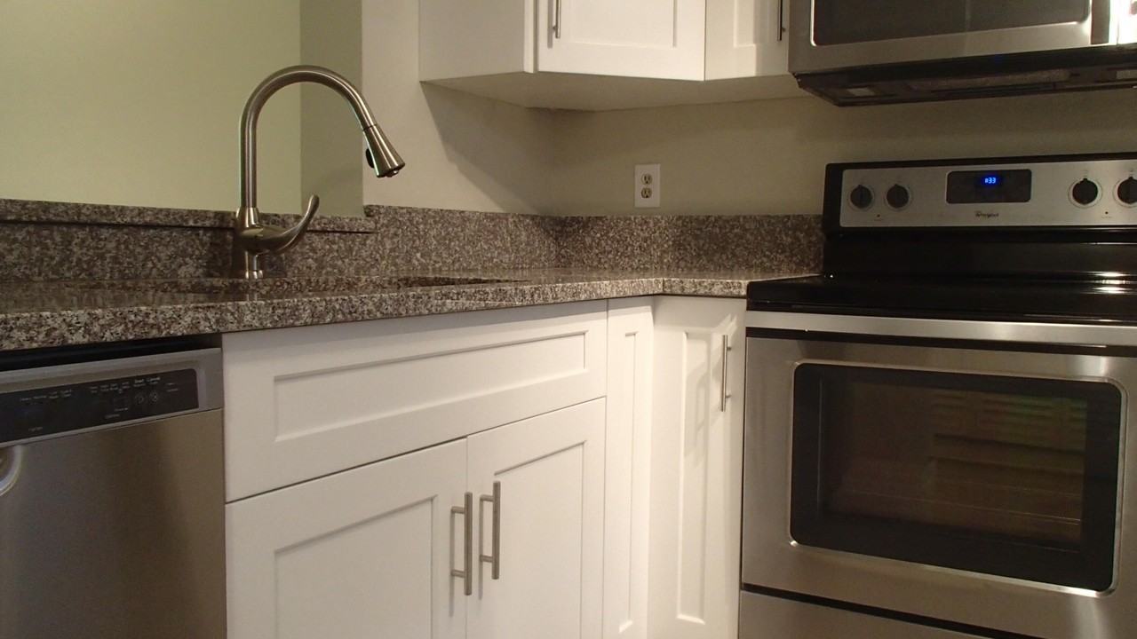 2895 Sw 22nd Ave #1020 - Photo 5 of 17