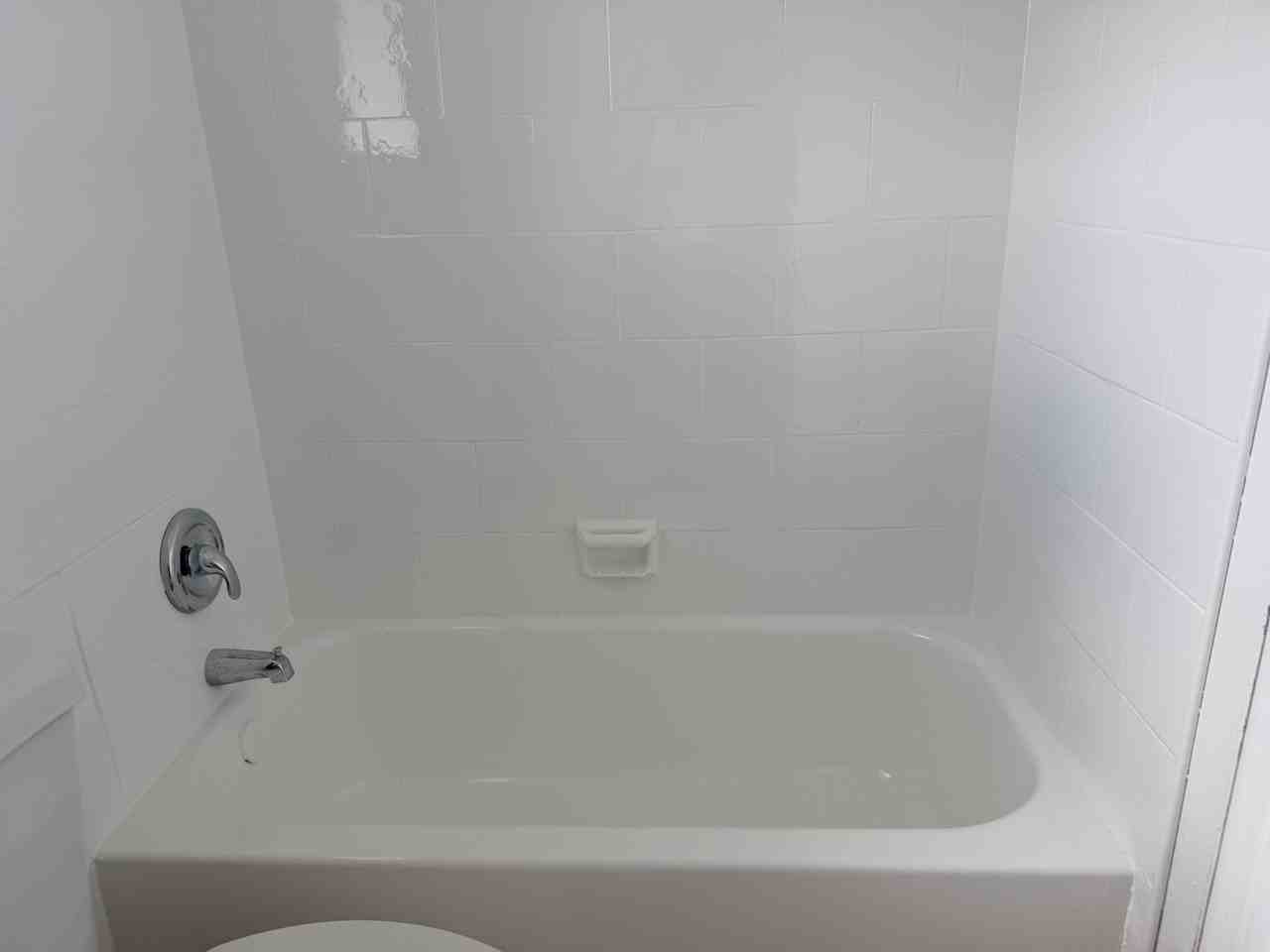 2285 Ne 172nd St #15 - Photo 6 of 18