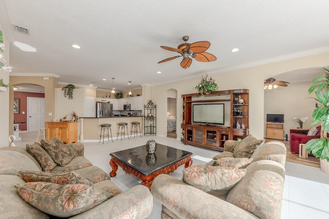 1540 Se Prestwick Ln #12A - Photo 7 of 31