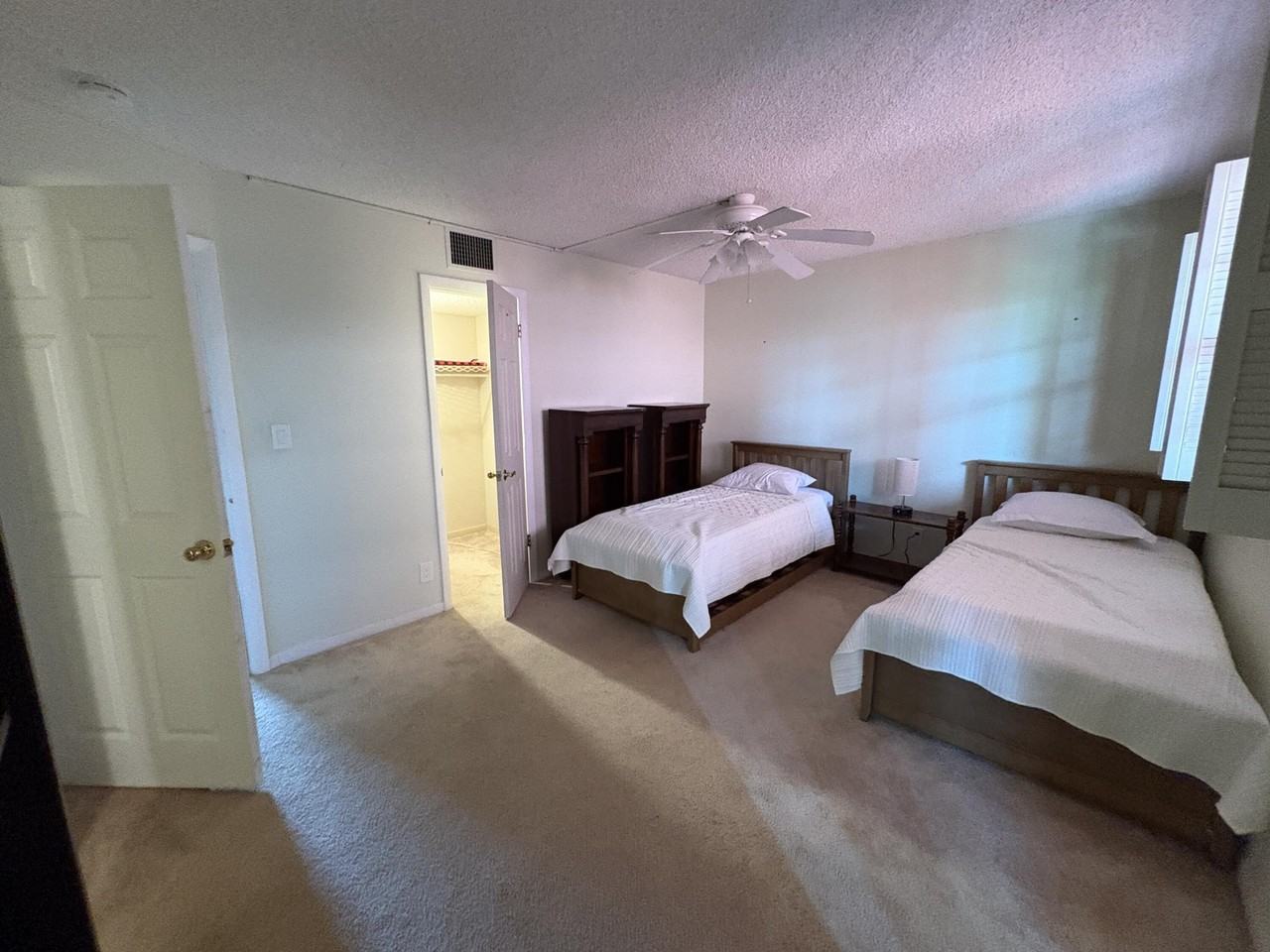 680 Tennis Club Dr #303 - Photo 4 of 29