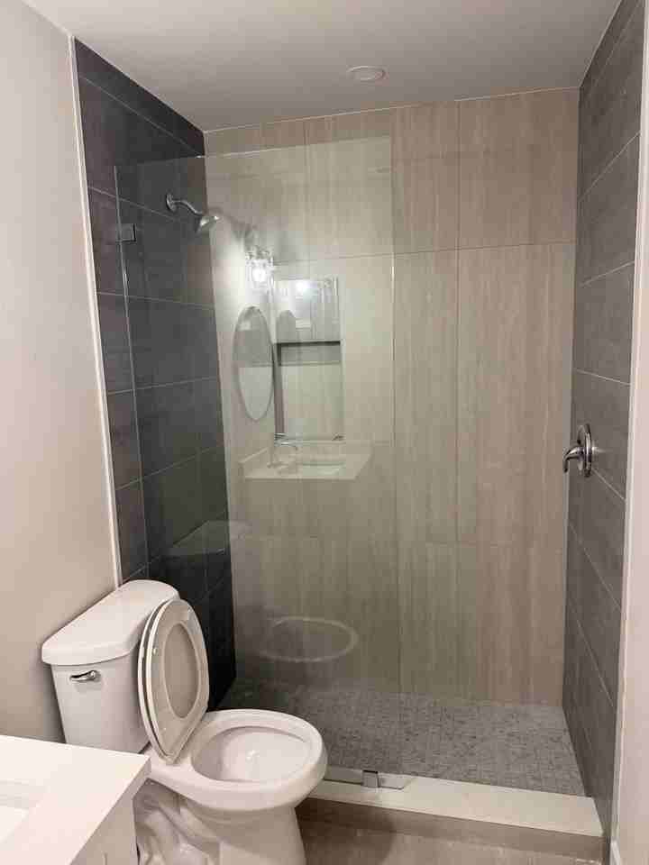 2731 Avenue S #B - Photo 5 of 10