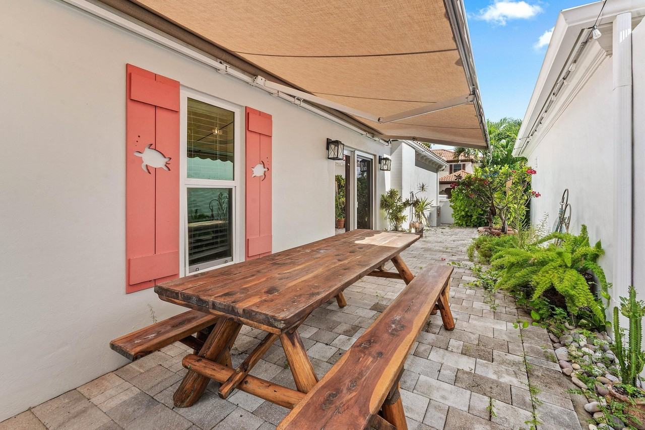 1476 Via Del Sol - Photo 6 of 21