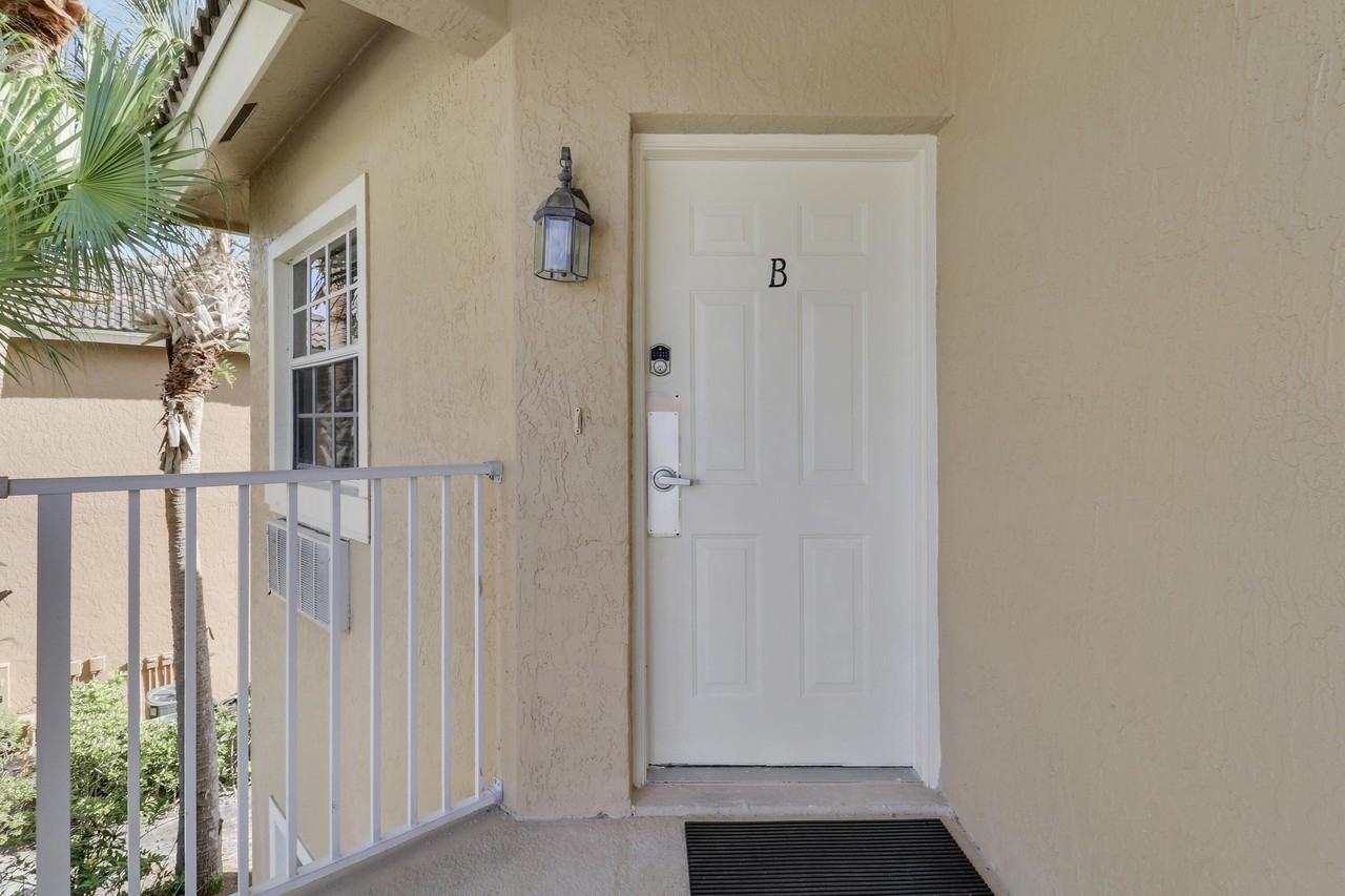 8389B Mulligan Cir - Photo 7 of 20