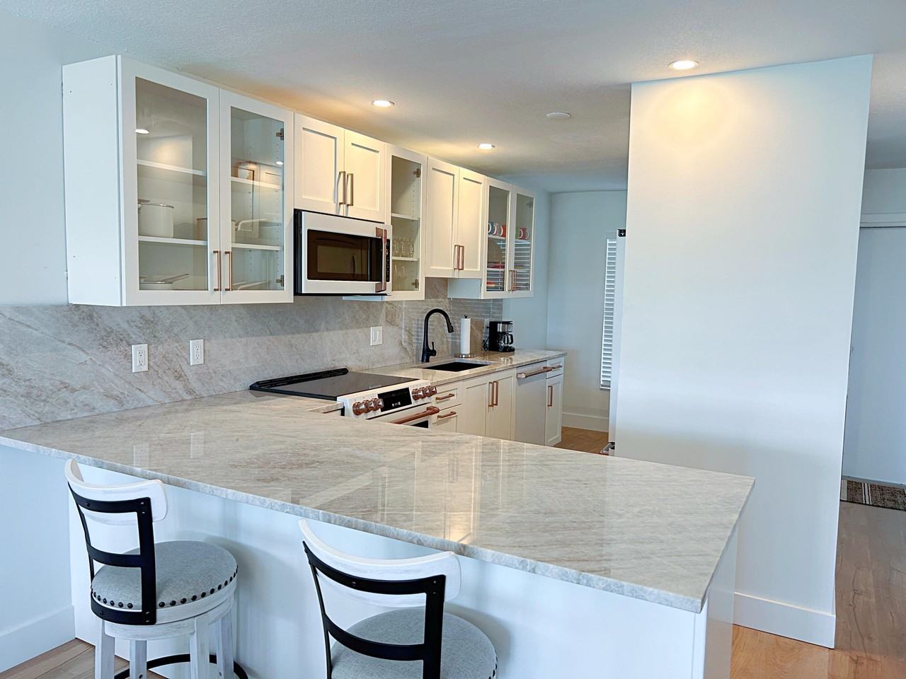 1030 Silk Oak Ter #203 - Photo 5 of 7