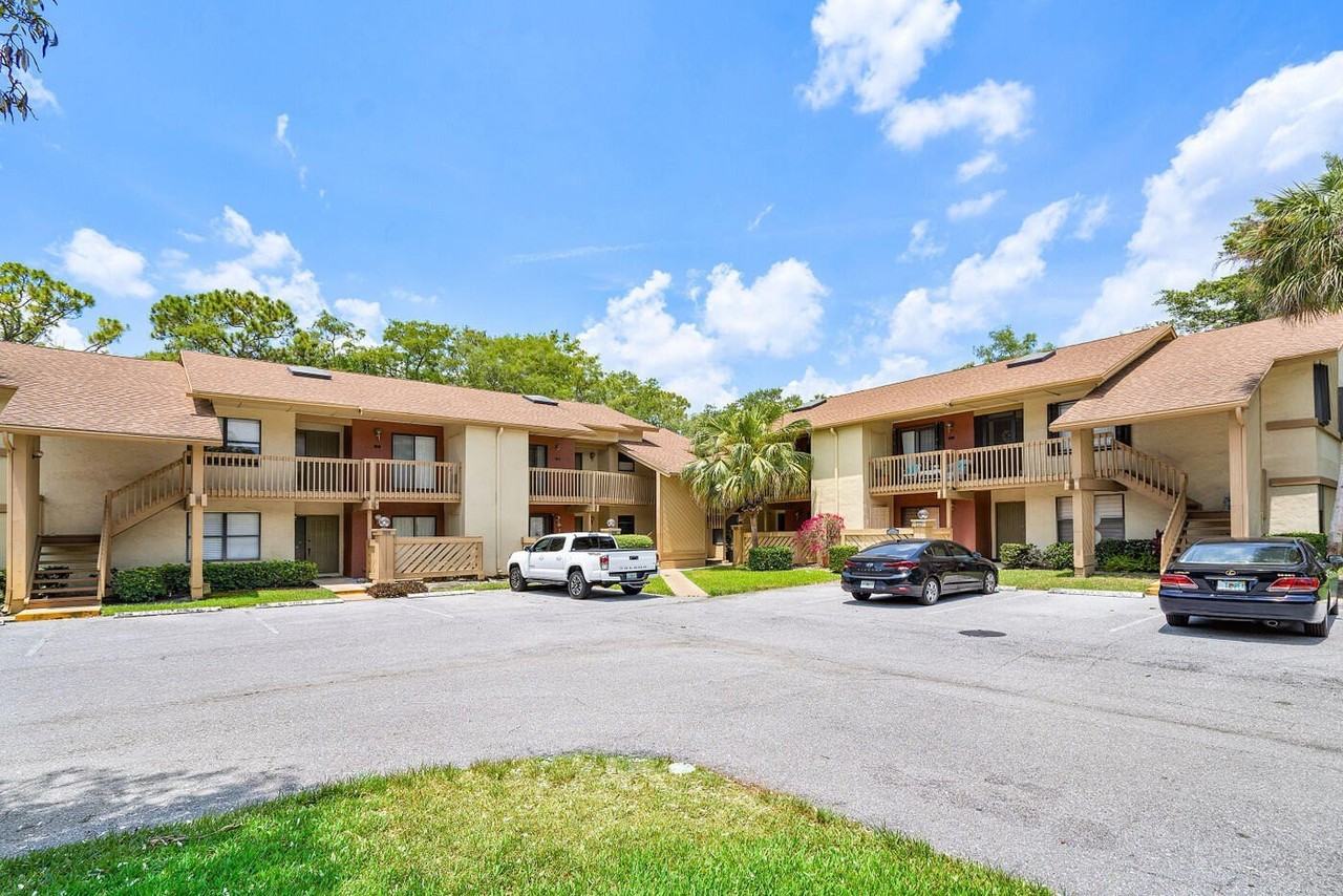 13095 Belhaven Ct #6