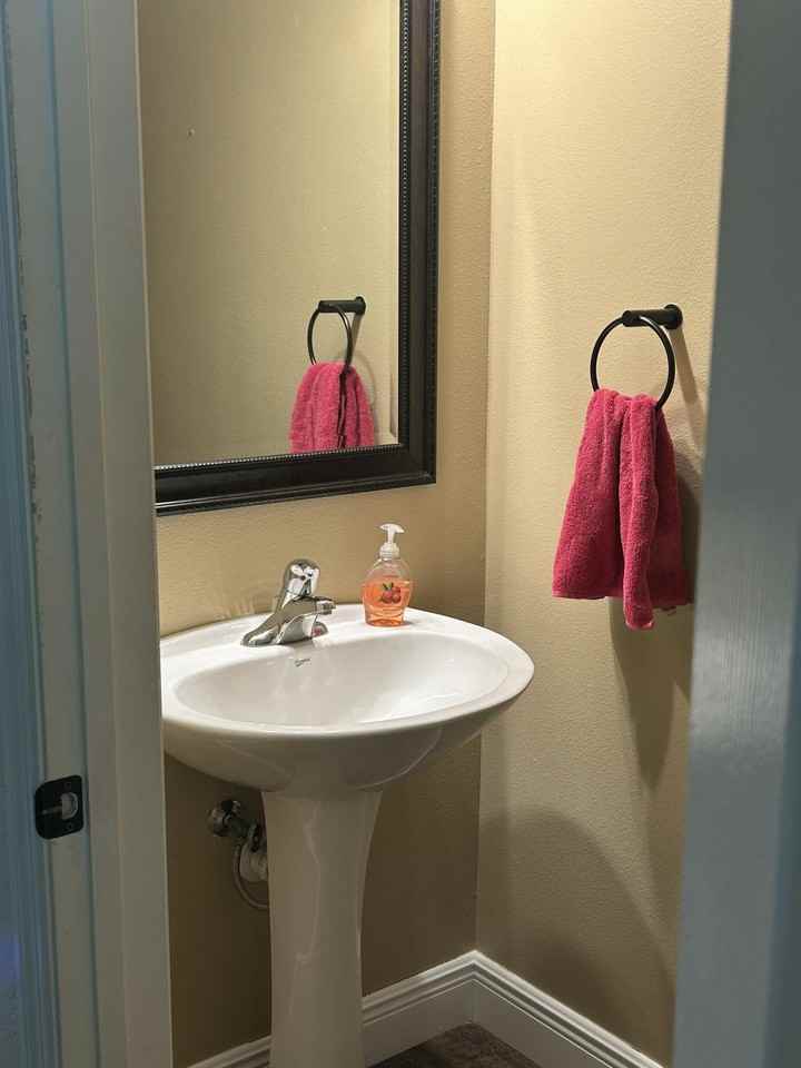 465 Se Bloxham Way - Photo 7 of 19