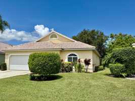 featured image of 6008 Se Walkers Cay Ct