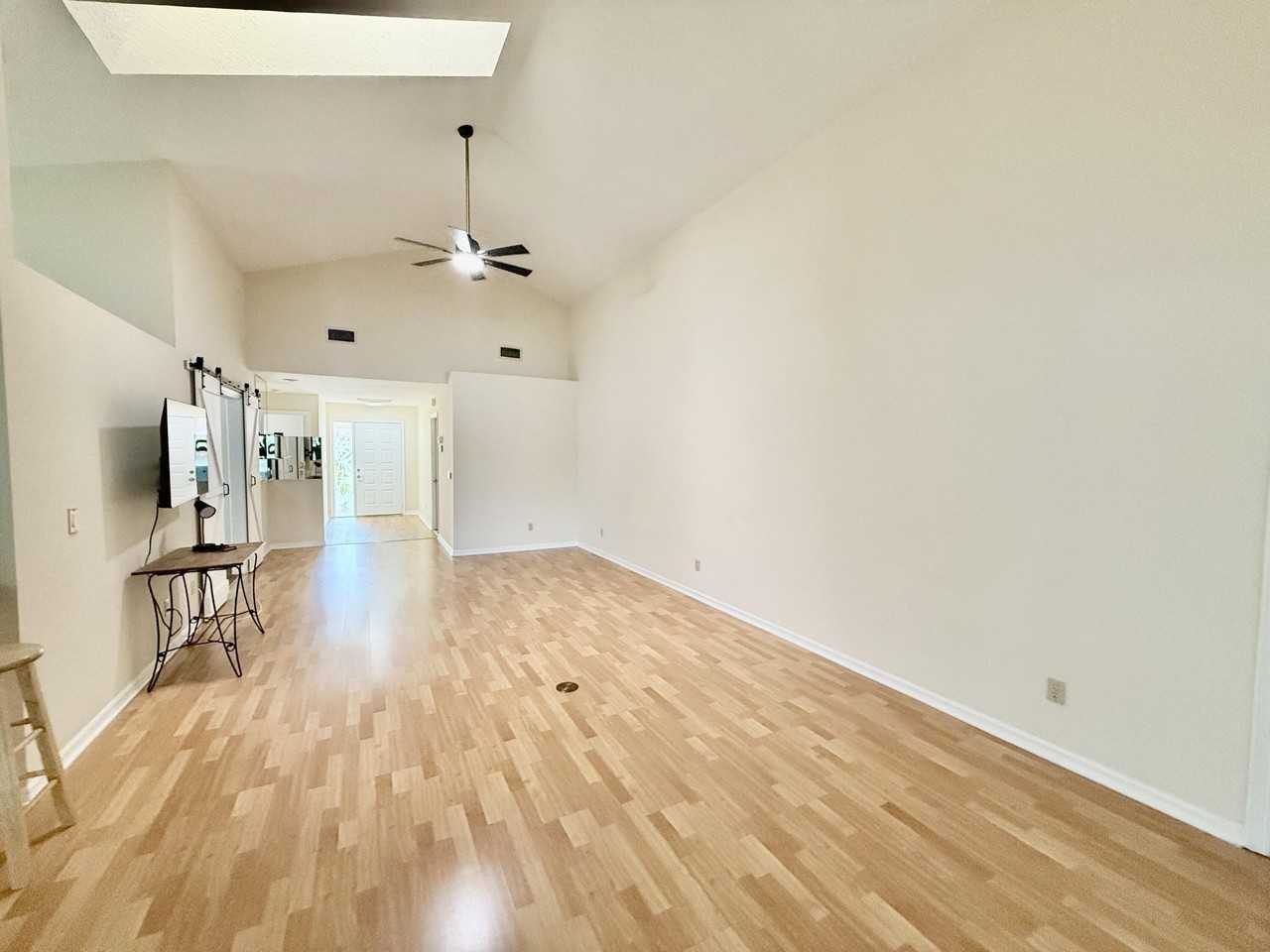 6008 Se Walkers Cay Ct - Photo 6 of 24