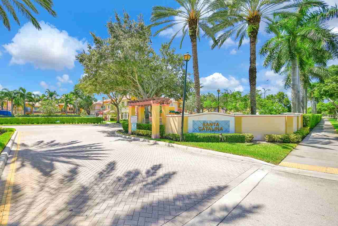 603 W Santa Catalina Cir #603 - Photo 4 of 33